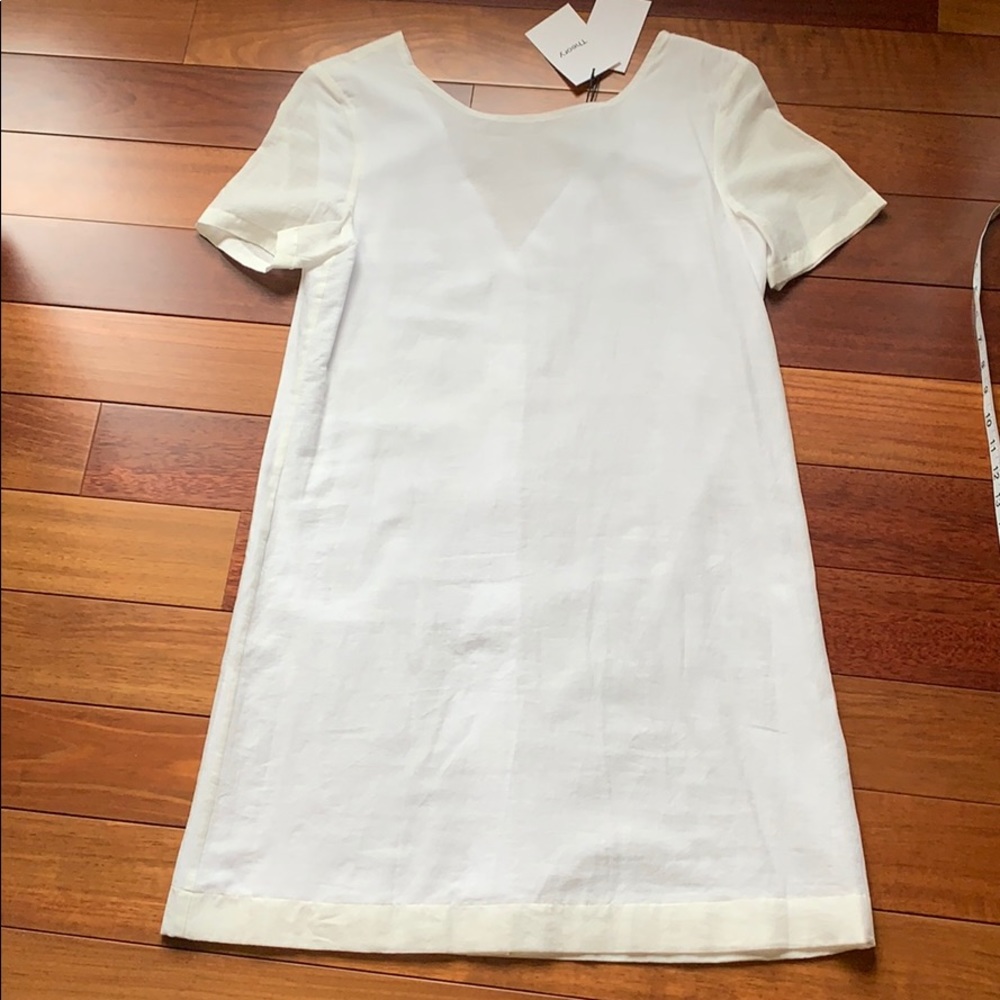 NWT Theory Button Back V Dress